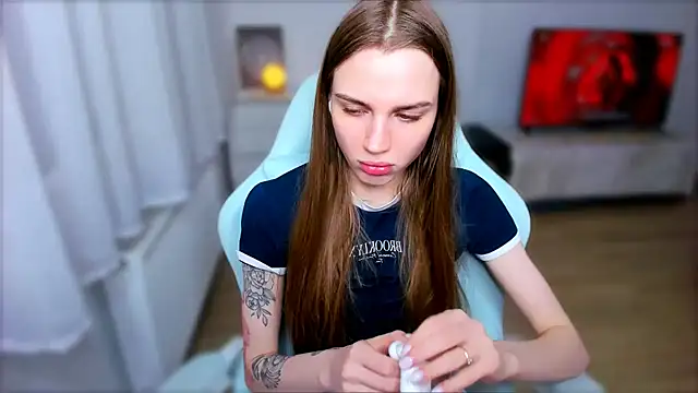 StellaLawless online show from 02-10-25, 11:45