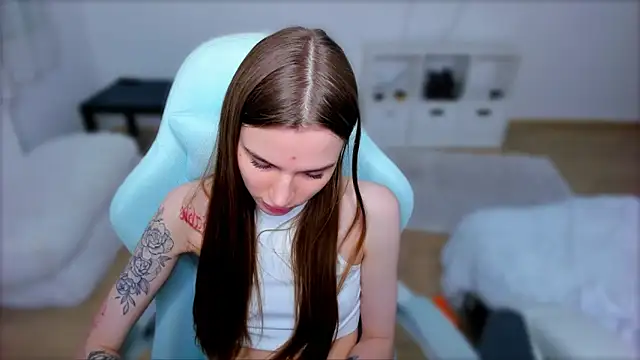 StellaLawless online show from 03-16-25, 10:53