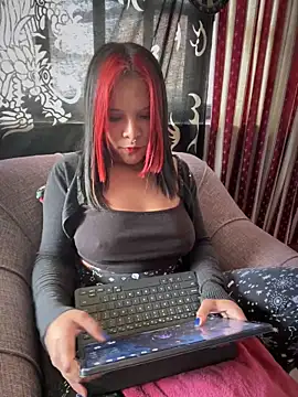Kimber 666 online show from 02-07-25, 09:26