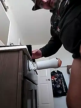 ILive2plezz online show from 01-26-25, 06:58