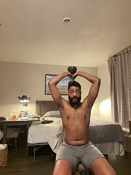 Snapshot of TheOnlyTwinTowers chatting on 02-14-26, 07:49 TheOnlyTwinTowers online show from 02-14-26, 07:49