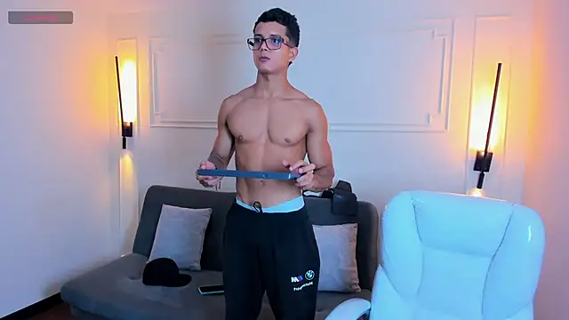 Paradise boy s online show from 10-22-25, 09:36