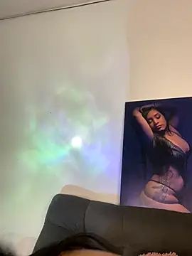 Sheeryl   online show from 09-12-25, 09:37