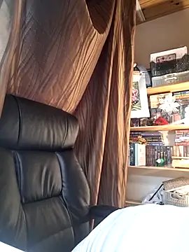 unicka65 online show from 10-21-25, 09:10