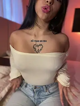 eva elifee online show from 10-28-25, 10:23