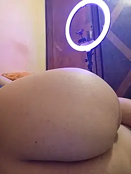 Mimy khalifa online show from 04-16-26, 05:25