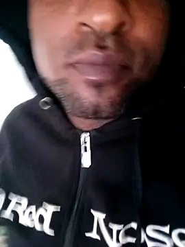 Snapshot of Beto0815 chatting on 02-09-26, 05:28 Beto0815 online show from 02-09-26, 05:28