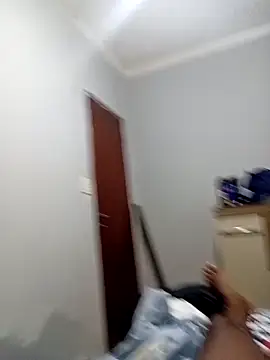 Snapshot of Beto0815 chatting on 03-24-26, 02:16 Beto0815 online show from 03-24-26, 02:16