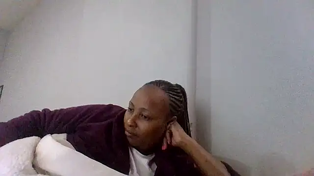 BabeAssXX online show from 06-27-26, 12:22