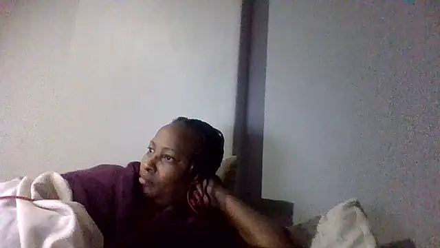 BabeAssXX online show from 07-18-26, 06:01
