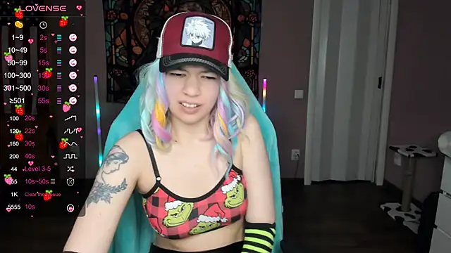 Snapshot of Project_hisoka chatting on 12-26-24, 06:09 Project hisoka online show from 12-26-24, 06:09