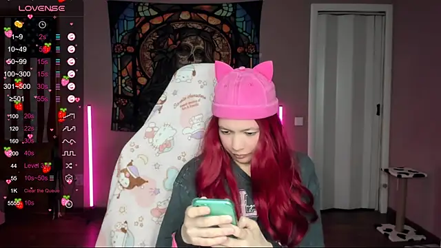 Snapshot of Project_hisoka chatting on 01-17-25, 05:32 Project hisoka online show from 01-17-25, 05:32