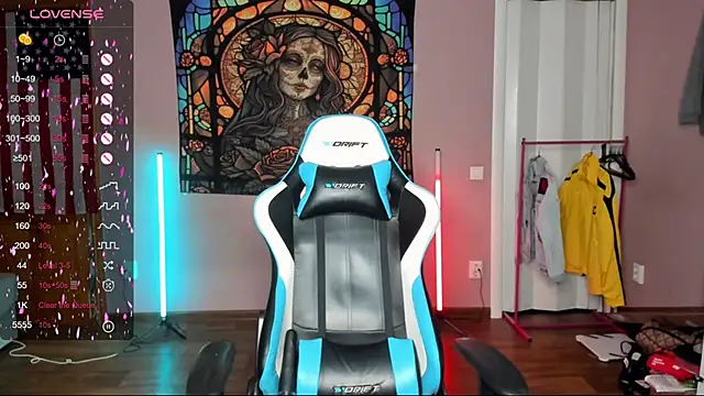 Snapshot of Project_hisoka chatting on 10-06-25, 03:59 Project hisoka online show from 10-06-25, 03:59