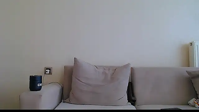 Snapshot of __QUEEN___ chatting on 09-23-25, 11:46 QUEEN online show from 09-23-25, 11:46
