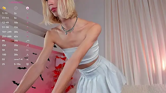 Lettie brooks online show from 10-15-25, 07:19