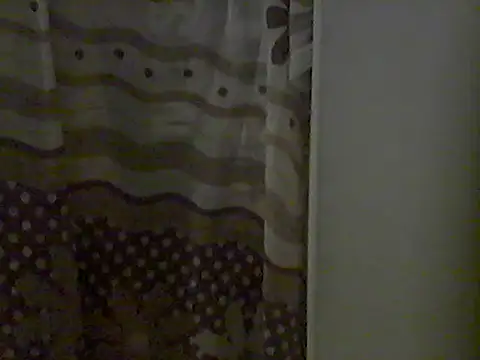 Jennxdolls online show from 09-25-25, 03:32