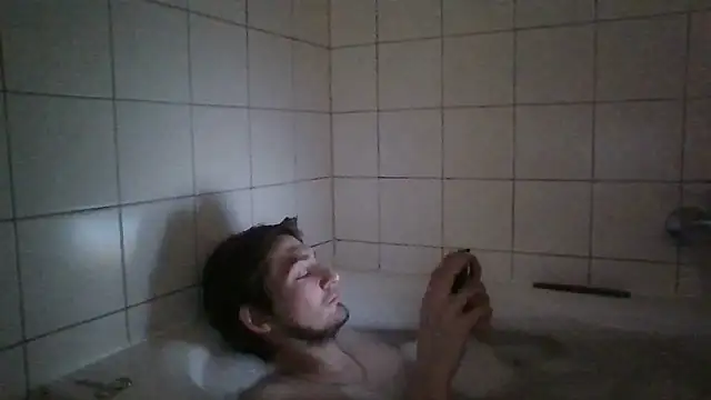 Snapshot of Wesleymodel chatting on 03-09-26, 10:58 Wesleymodel online show from 03-09-26, 10:58