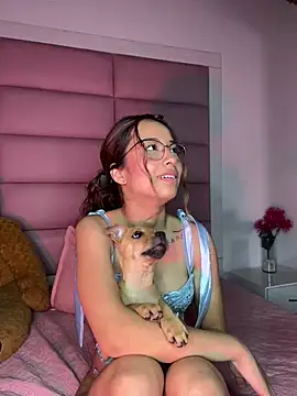 little-Emma online show from 01-11-25, 09:04