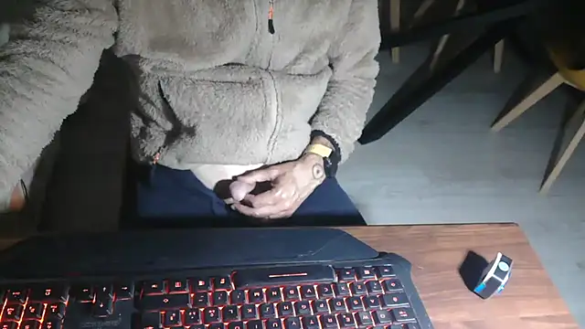 Adri gard online show from 04-20-26, 08:21