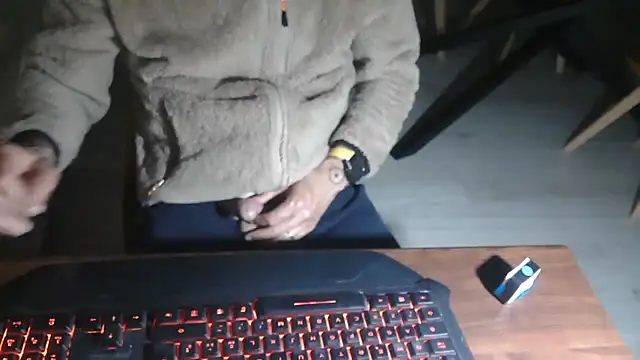 Adri gard online show from 04-22-26, 08:43