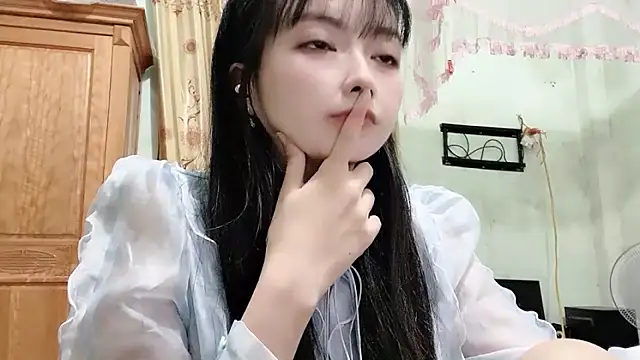 Nery Asian online show from 02-17-26, 07:49