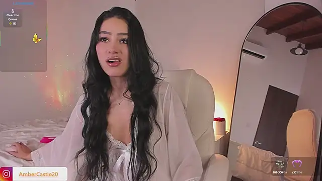 Snapshot of Amber-9 chatting on 02-13-25, 01:08 Amber-9 online show from 02-13-25, 01:08