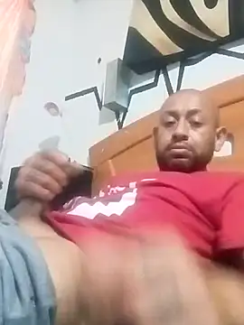 pineda1689 online show from 03-26-26, 06:35