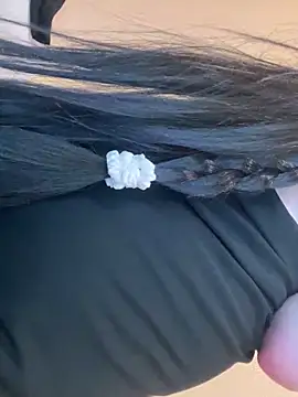 Evelyn Moon online show from 02-17-25, 06:48