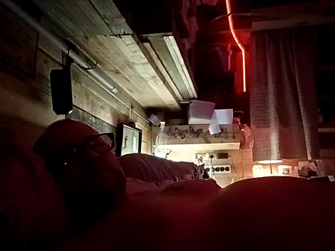 FKHoward online show from 04-27-26, 08:23