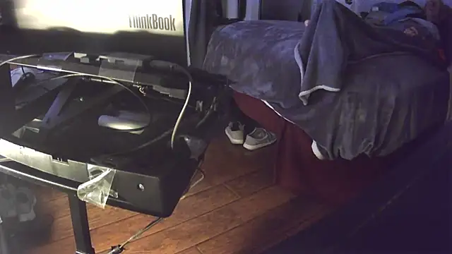 flasher15 online show from 03-12-25, 11:33