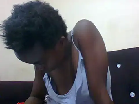 Snapshot of sexxyqueenn22 chatting on 03-14-25, 05:05 sexxyqueenn22 online show from 03-14-25, 05:05