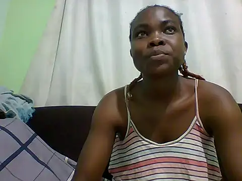 Snapshot of sexxyqueenn22 chatting on 09-24-25, 02:04 sexxyqueenn22 online show from 09-24-25, 02:04