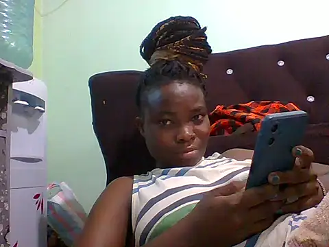 Snapshot of sexxyqueenn22 chatting on 11-09-25, 11:30 sexxyqueenn22 online show from 11-09-25, 11:30