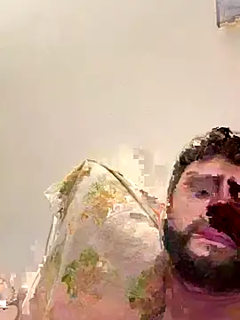 Snapshot of michifolli92 chatting on 11-12-25, 04:18 michifolli92 online show from 11-12-25, 04:18