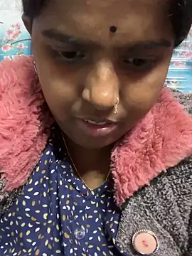 Beauty-queen online show from 02-18-25, 01:11