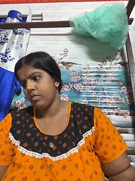 Beauty-queen online show from 03-02-25, 10:35