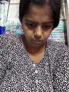 Beauty-queen online show from 03-05-25, 11:06