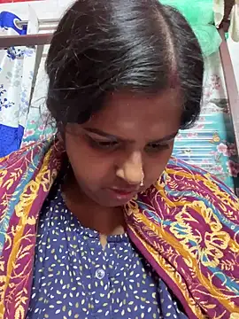 Beauty-queen online show from 03-08-25, 09:06