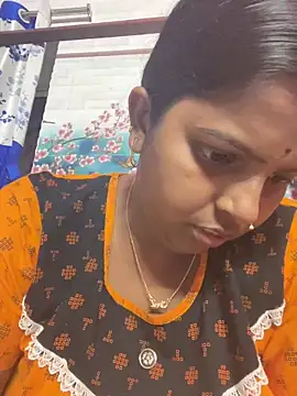 Beauty-queen online show from 03-12-25, 10:26