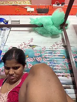 Beauty-queen online show from 03-16-25, 04:56