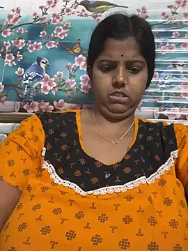 Beauty-queen online show from 03-17-25, 04:54