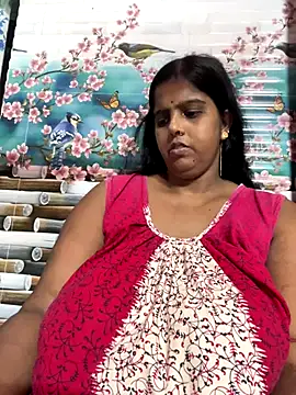 Beauty-queen online show from 09-18-25, 10:39