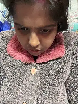 Beauty-queen online show from 12-17-25, 10:54