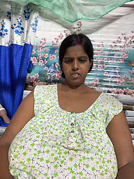 Beauty-queen online show from 07-28-26, 03:32