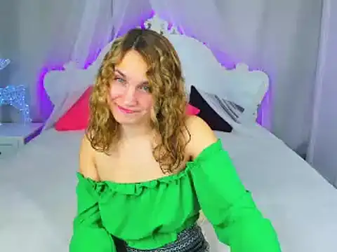 Milka Blond online show from 01-27-25, 04:09