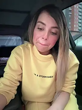 Alirawrz online show from 03-04-25, 12:33