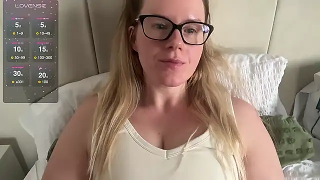 redheadrosie69 online show from 02-19-25, 11:49