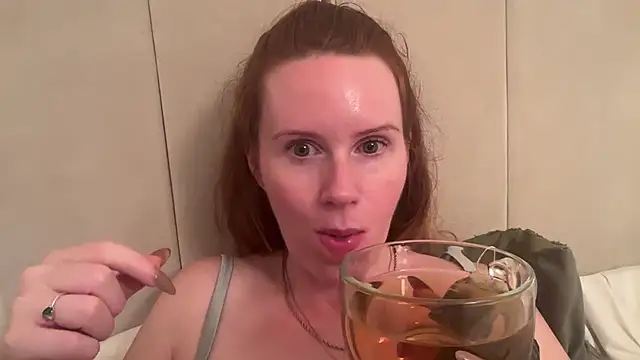 redheadrosie69 online show from 09-24-25, 07:06