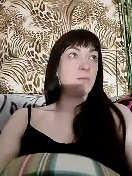 NikaXBerry online show from 02-18-25, 01:44