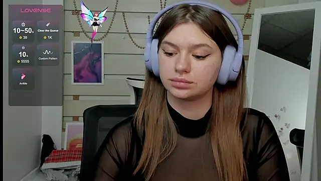 Josephine Kiss online show from 03-09-25, 01:59